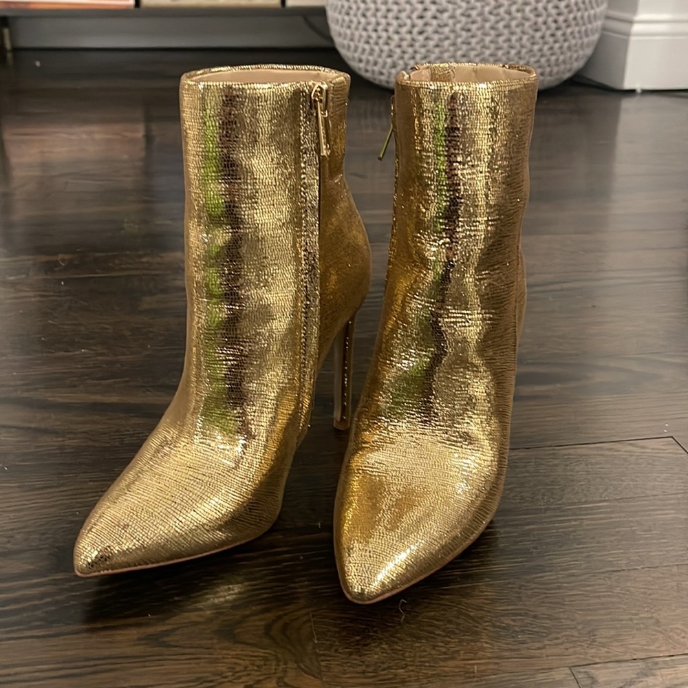 Sam Edelman Wrenley Bootie - Gold Size 5